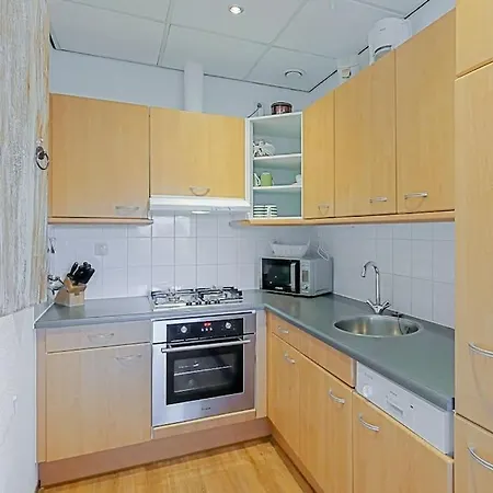 Celina - Juliana Aan Zee Apartman