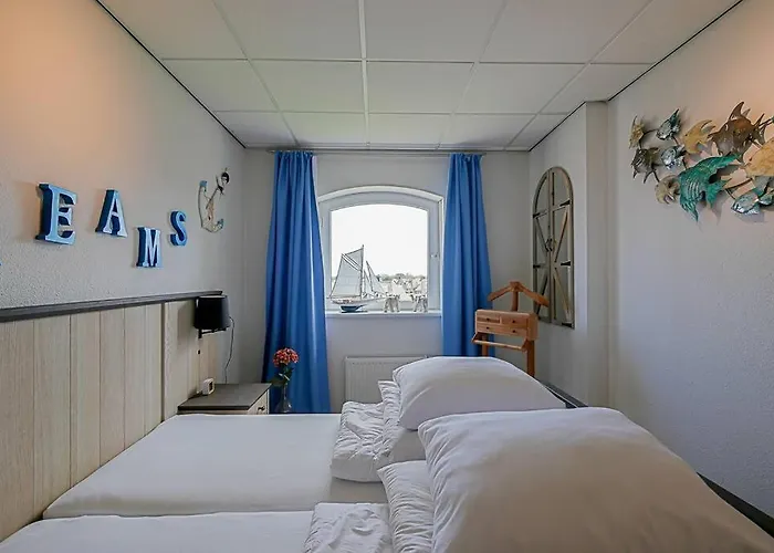 Celina - Juliana Aan Zee Julianadorp