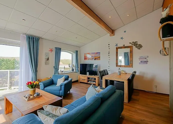 Celina - Juliana Aan Zee Daire