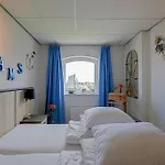 Celina - Juliana Aan Zee Julianadorp